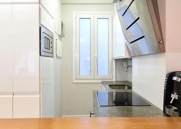 Miramon By Basquehomes 公寓